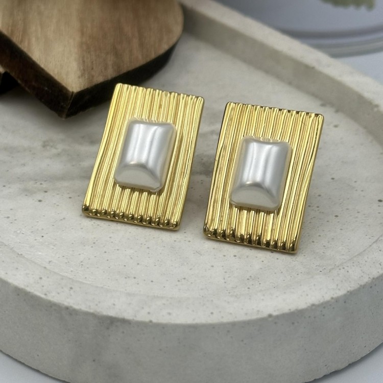Nena Pearls Gold