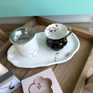 Διακοσμητικός Δίσκος Με Φύλλα Χρυσού